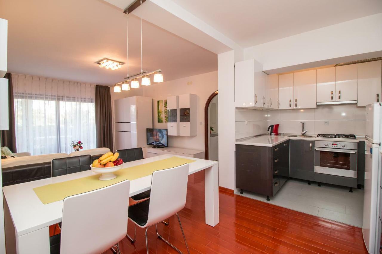 Apartments Mila โรวีน ภายนอก รูปภาพ